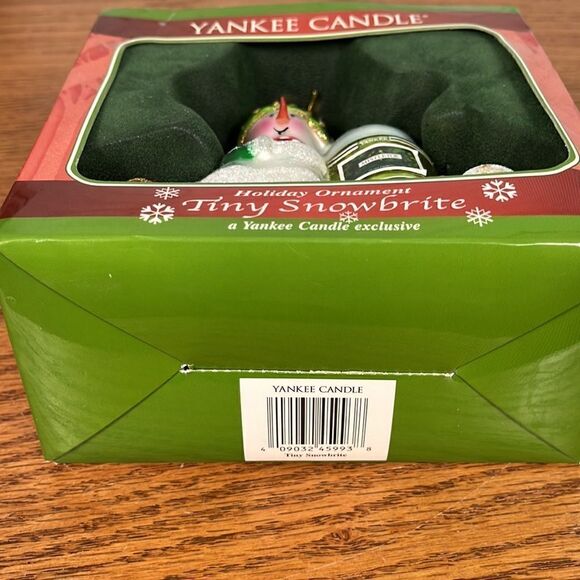 YANKEE CANDLE TINY SNOWBRITE SNOWMAN ORNAMENT NIB - Picture 3 of 5